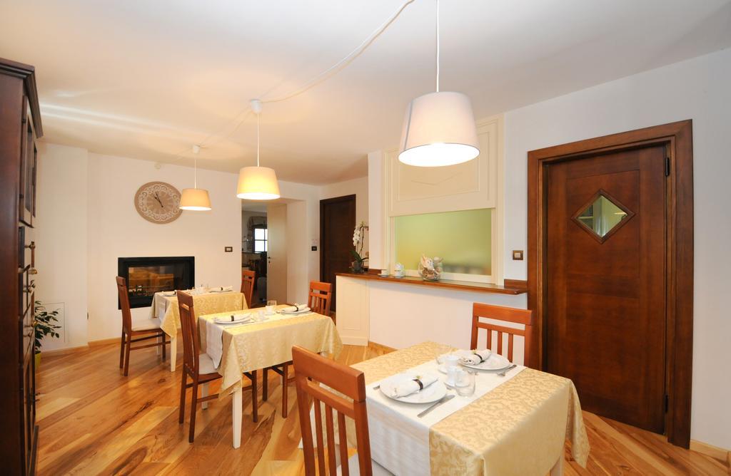 Bed & Breakfast Korta Gira Buici  Экстерьер фото
