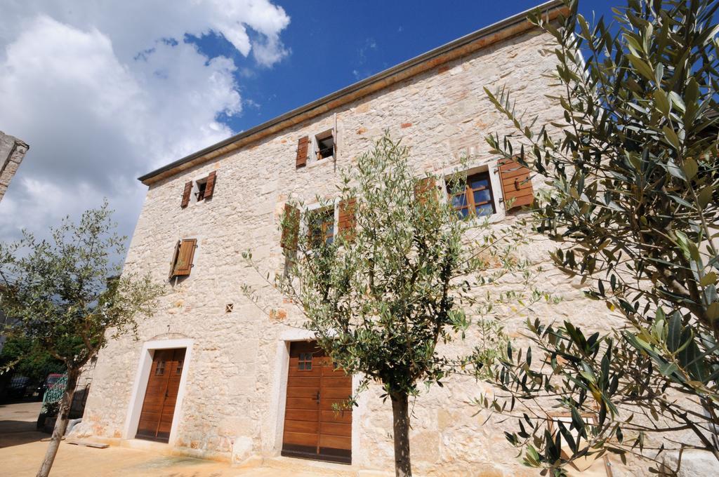 Bed & Breakfast Korta Gira Buici  Экстерьер фото